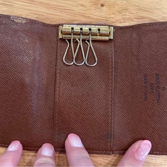 Louis Vuitton Black Monogram key holder